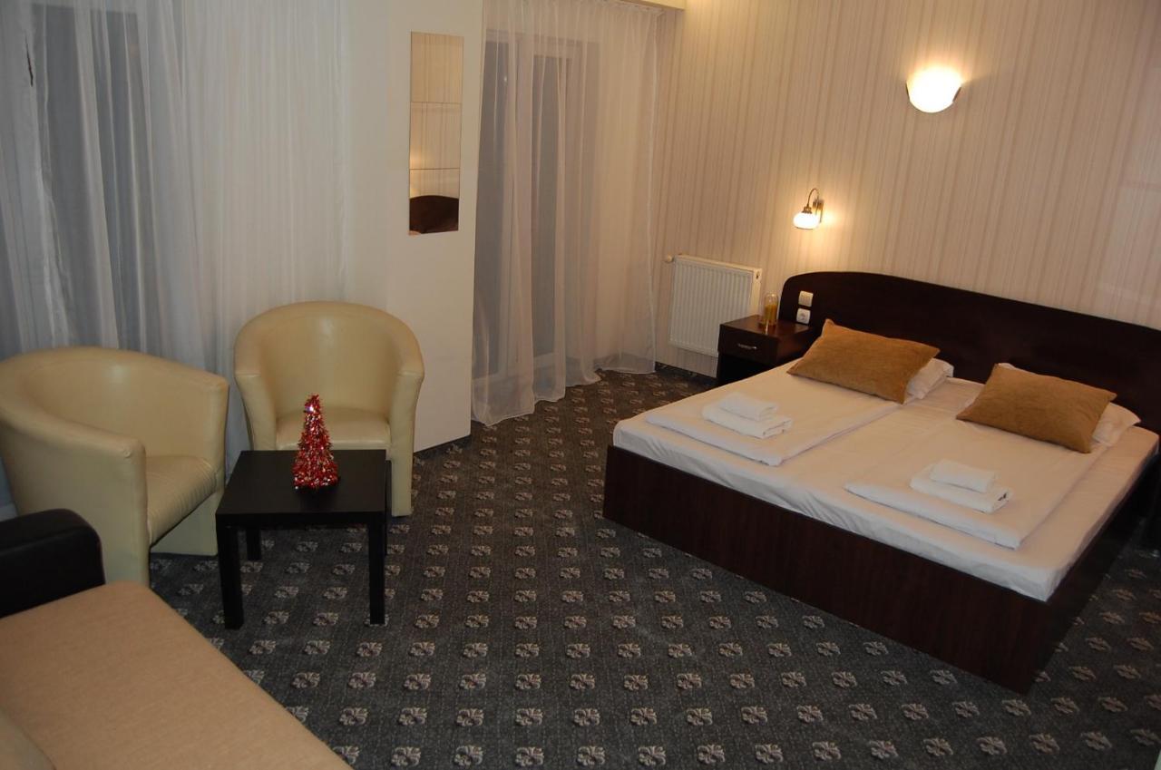Hotel Art Montana Predeal Exterior foto